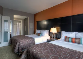 Staybridge Suites Hamilton Downtown by IHG hotel thumbnail 4