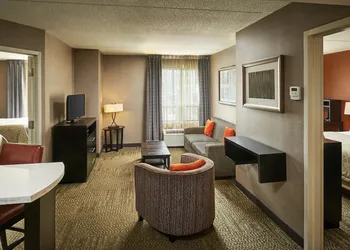 Staybridge Suites Hamilton Downtown by IHG hotel thumbnail 6
