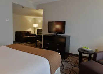 Holiday Inn Montréal Centre-Ville Downtown by IHG hotel thumbnail 7