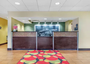 Hampton Inn Brookhaven hotel thumbnail 2