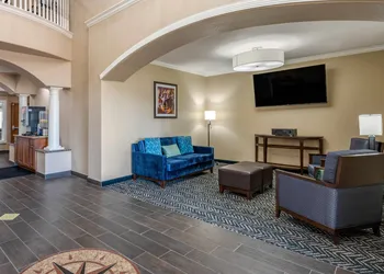 Comfort Inn & Suites Lubbock West hotel thumbnail 3
