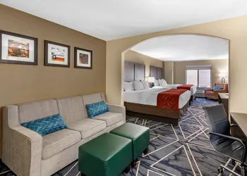 Comfort Inn & Suites Lubbock West hotel thumbnail 6