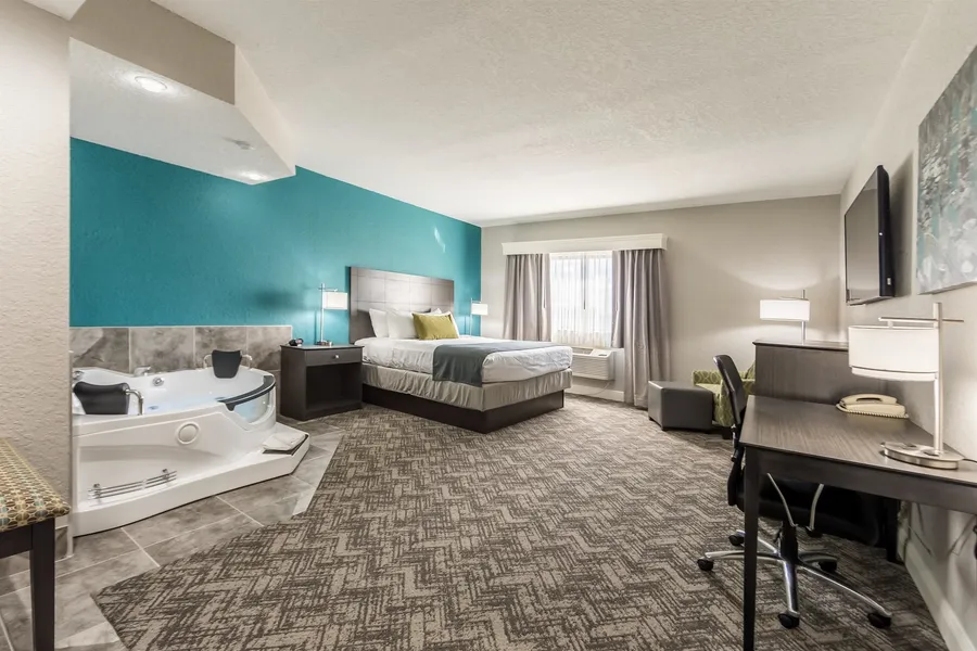 Best Western Plus Sebastian Hotel & Suites hotel detail image 6