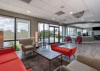 Ramada by Wyndham Altamonte Springs Near I-4 hotel thumbnail 3