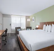 Ramada by Wyndham Altamonte Springs Near I-4 hotel detail image 7