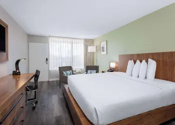 Ramada by Wyndham Altamonte Springs Near I-4 hotel thumbnail 7