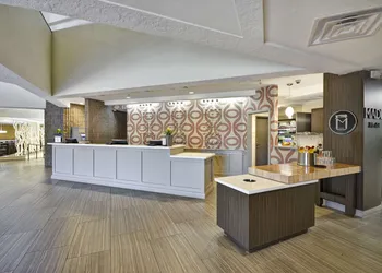 DoubleTree by Hilton Phoenix North hotel thumbnail 2