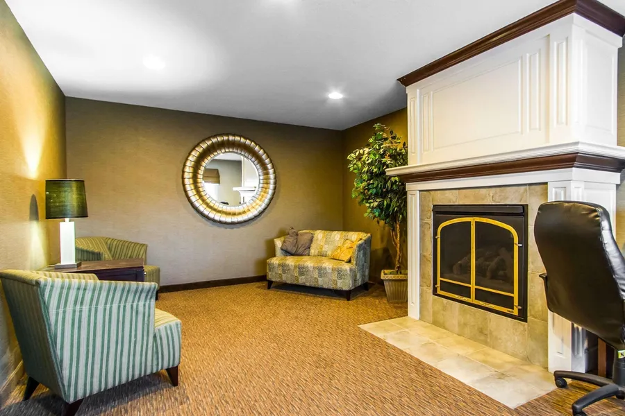 Sleep Inn & Suites Pleasant Hill - Des Moines hotel detail image 6