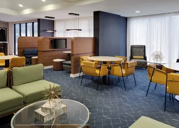 Courtyard by Marriott Austin South hotel thumbnail 2