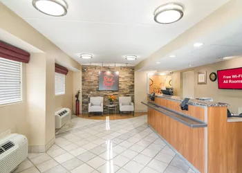 Red Roof Inn Durham - Triangle Park hotel thumbnail 2