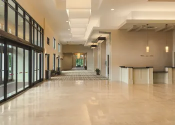 Embassy Suites by Hilton Orlando Lake Buena Vista South hotel thumbnail 6