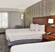Courtyard by Marriott Gulfport Beachfront hotel detail image 5