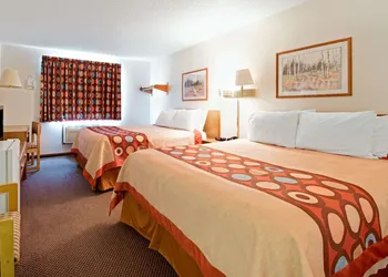 Super 8 by Wyndham Plano/Dallas Area hotel thumbnail 6
