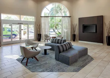 Courtyard by Marriott Fort Lauderdale North/Cypress Creek hotel thumbnail 3