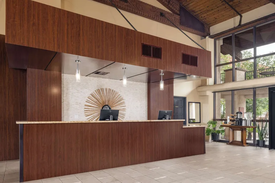 DoubleTree Suites by Hilton Tucson - Williams Center hotel detail image 6