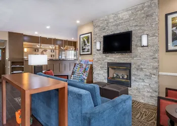 Comfort Inn Kelso - Longview hotel thumbnail 4