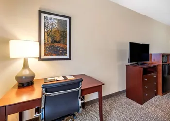 Comfort Inn Kelso - Longview hotel thumbnail 8