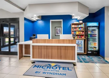 Microtel Inn & Suites by Wyndham Conway hotel thumbnail 3