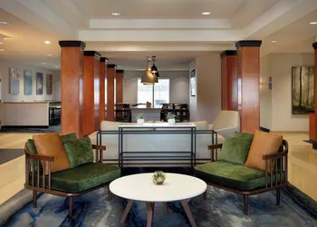 Fairfield Inn & Suites by Marriott Redding hotel thumbnail 2