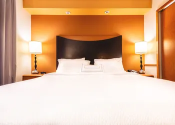 Fairfield Inn & Suites by Marriott Redding hotel thumbnail 7