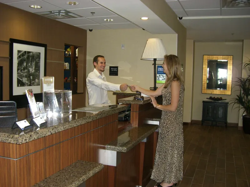 Hampton Inn & Suites Pueblo/North hotel detail image 2