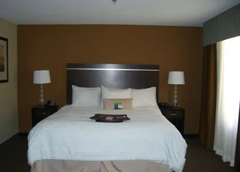 Hampton Inn & Suites Pueblo/North hotel thumbnail 4
