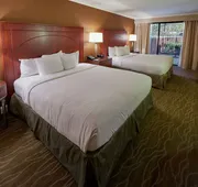 DoubleTree by Hilton Akron Fairlawn hotel detail image 5