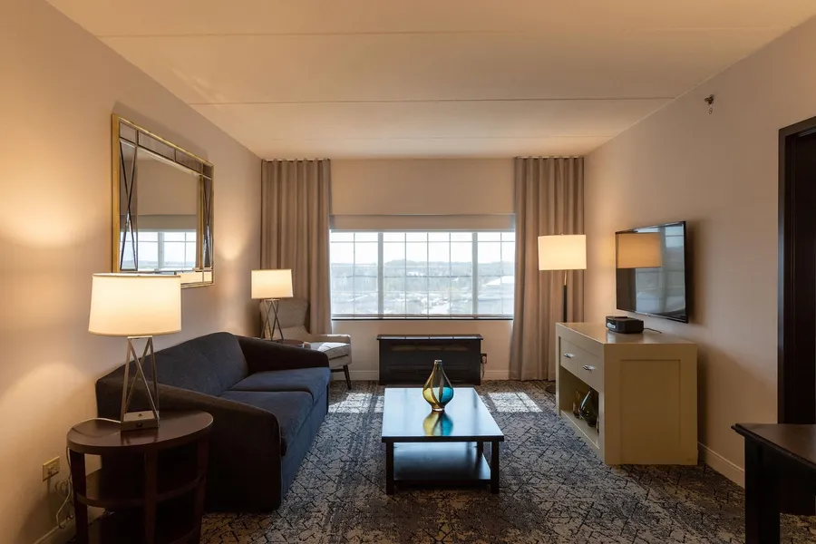 Sheraton Chicago Northbrook Hotel hotel detail image 2