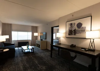 Sheraton Chicago Northbrook Hotel hotel thumbnail 5