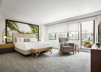 The Gardens Sonesta ES Suites New York hotel thumbnail 5