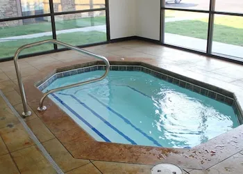 Holiday Inn Express Arkadelphia - Caddo Valley by IHG hotel thumbnail 7