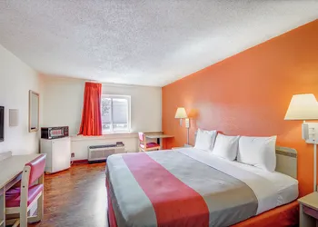 Motel 6 Wichita, KS hotel thumbnail 5