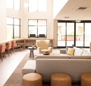 Holiday Inn Santa Ana-Orange Co. Arpt by IHG hotel detail image 3