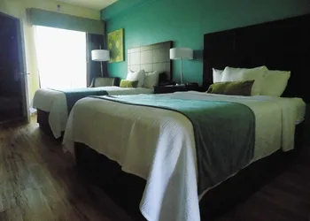 Best Western Plus Deerfield Beach Hotel & Suites hotel thumbnail 8