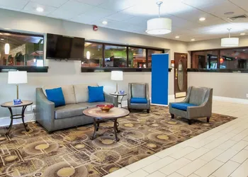 Days Inn & Suites by Wyndham Johnson City hotel thumbnail 3