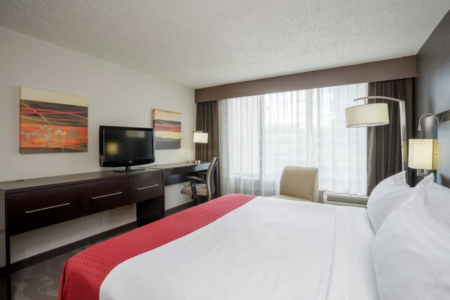 Holiday Inn Harrisburg - Hershey Area, I-81 by IHG hotel detail image 2
