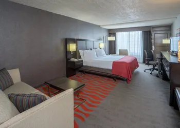 Holiday Inn Harrisburg - Hershey Area, I-81 by IHG hotel thumbnail 7