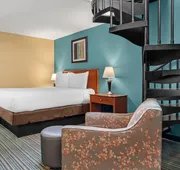 Best Western Plus Traverse City hotel detail image 4