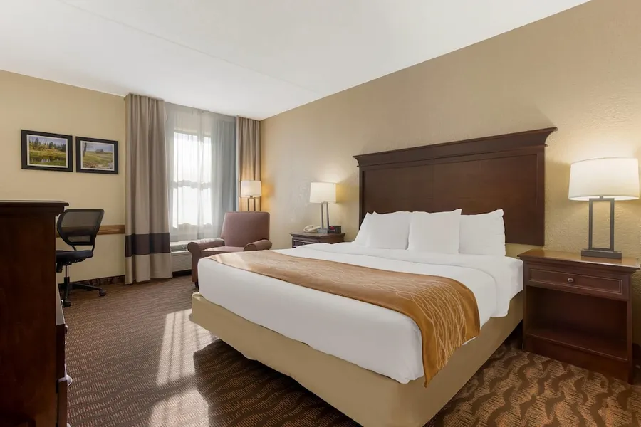 Comfort Inn & Suites Branson Meadows hotel detail image 6