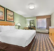 Quality Inn & Suites Plano East - Richardson hotel detail image 7
