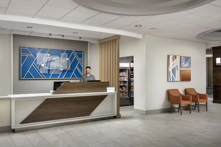 Holiday Inn Express & Suites Knoxville-Clinton by IHG hotel detail image 2