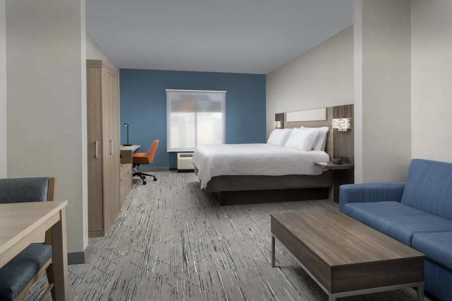 Holiday Inn Express & Suites Knoxville-Clinton by IHG hotel detail image 6