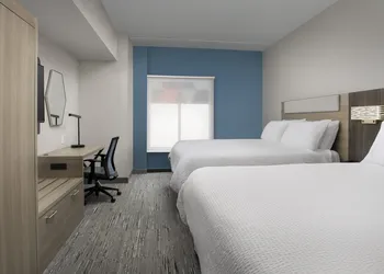Holiday Inn Express & Suites Knoxville-Clinton by IHG hotel thumbnail 7