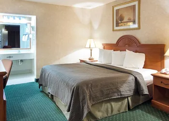 Quality Inn Petersburg Fort Lee Area hotel thumbnail 5