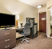 Sleep Inn & Suites Jacksonville near Camp Lejeune hotel detail image 7