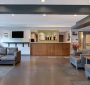 Days Inn by Wyndham Victoria Airport Sidney hotel detail image 3