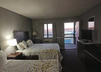 Hawk's Nest Lodge hotel thumbnail 6