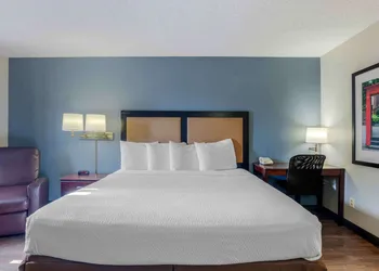 Extended Stay America Suites Los Angeles Torrance Blvd hotel thumbnail 8