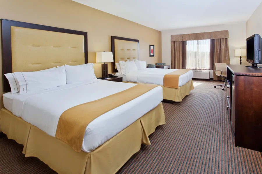 Holiday Inn Express Hotel & Suites CORDELE NORTH by IHG hotel detail image 6