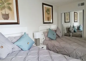 Parc Corniche Condominium Suite Hotel hotel thumbnail 3
